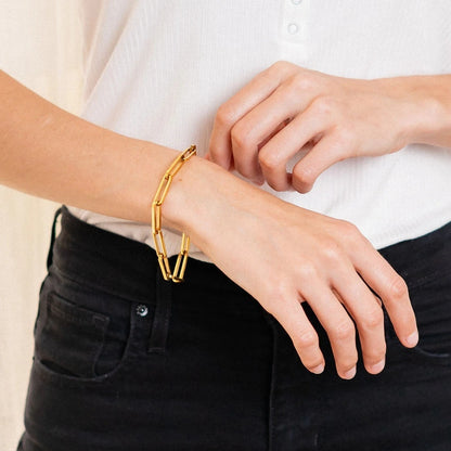 Elina Gold Paperclip Bracelet