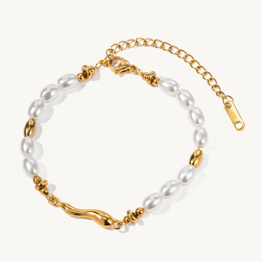 Selina Freshwater Pearl Bracelet